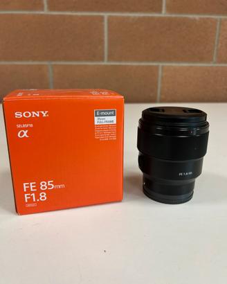 Sony 85 mm f/1.8