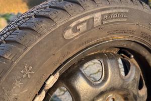 Treno Gomme GT Radial 155/65 R14 + Cerchi