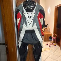 Tuta Dainese in pelle taglia 52