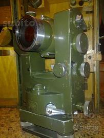 Teodolite tedesco con Lenti Carl Zeiss Jena 10