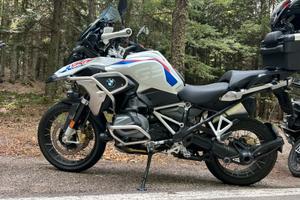 Bmw r1250 gs rallye - full optional -garanzia 2026