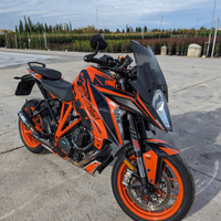 KTM 1290 superduke gt