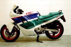 Honda CBR 600 F