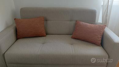 Divano 2 posti con cassettone