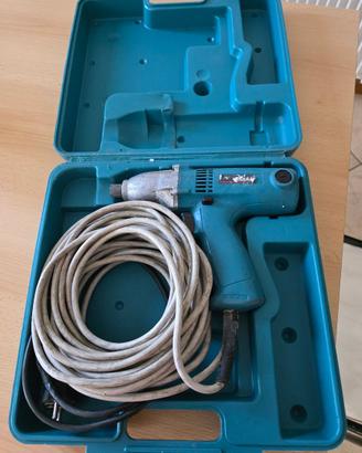 Avvitatore battente MAKITA Modello 6951