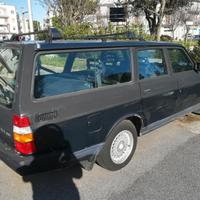Ricambi usati VOLVO 240 FARI CAMBIO CERCHI FARI