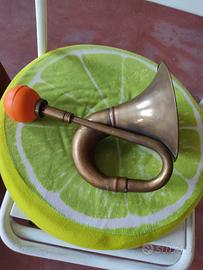 tromba vintage in ottone 
