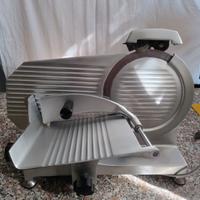 affettatrice 220 volt