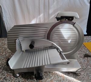 affettatrice 220 volt