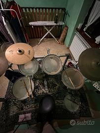 Batteria completa Pearl compresa di piatti e Rack