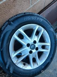 4  GOMME ESTIVE 