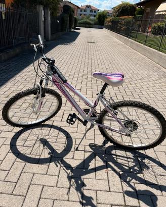 Bici per ragazzina (ritiro a mano)