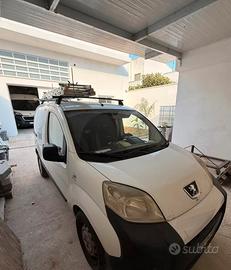 Furgone Peugeot bipper metano