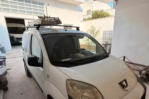 Furgone Peugeot bipper metano
