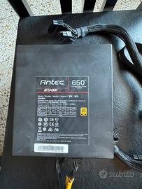 Alimentatore antec 650 w
