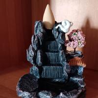 brucia incensi a cascata