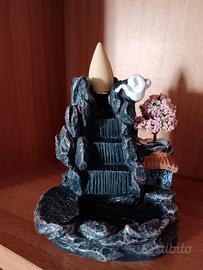 brucia incensi a cascata