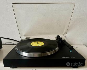 Rotel RP 830 giradischi