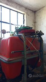 Botte pompa per solfato/trattamenti vigneto frutte