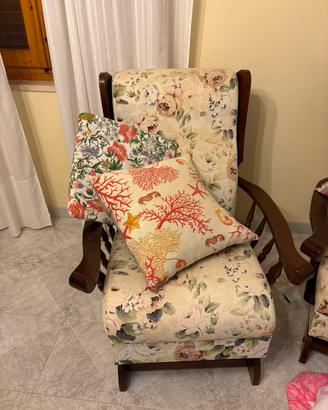 Poltrona vintage con fantasia