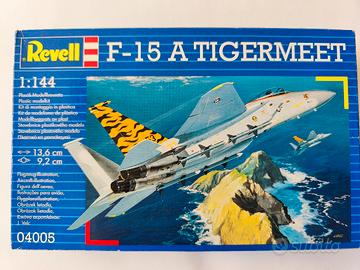 Kit REVELL F 15 A TIGERMEET scala 1:144