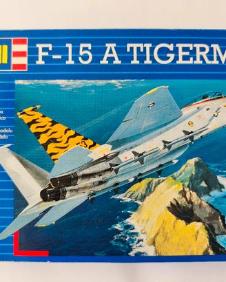 Kit REVELL F 15 A TIGERMEET scala 1:144