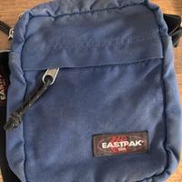 BORSA TRACOLLA EASTPACK