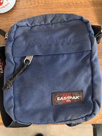 BORSA TRACOLLA EASTPACK