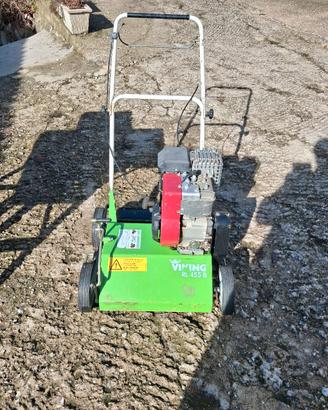 Macchina pulisci prato