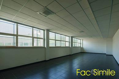 Immobile di 380 m² a Campi Bisenzio