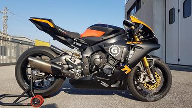 YAMAHA R1M 2018 - Pronto pista