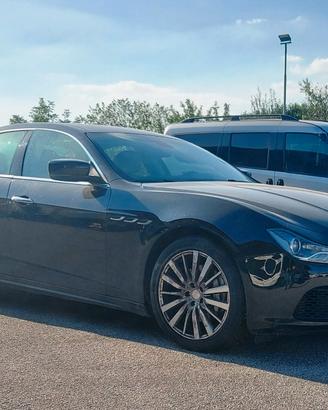 Maserati Ghibli V6 Diesel 275 CV MOTORE ROTTO