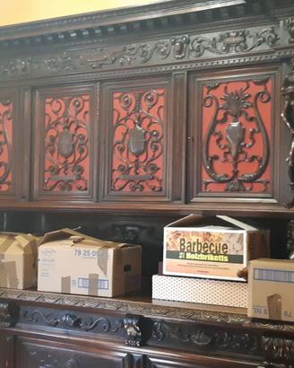 MOBILE DEL '900, TAVOLO, SEDIE, CREDENZA
