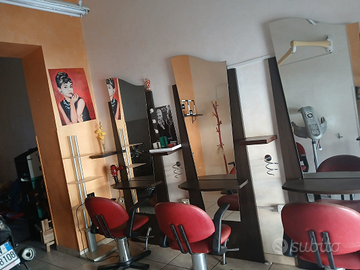 Vendita Attrezzature da Lavoro Parrucchiera