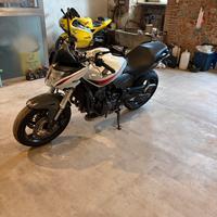 Honda Hornet depo a2