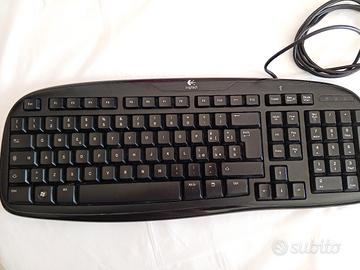 Tastiera Logitech  cavo USB casa/ufficio