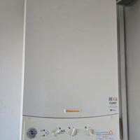 Caldaia  funzionante ferma da 3 anni da smontare