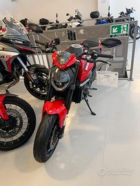 Ducati monster 937