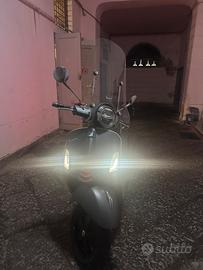 Vespa 300 gts super sport