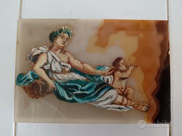 Scatola Decò in alabastro dipinto. Venere ed Eros