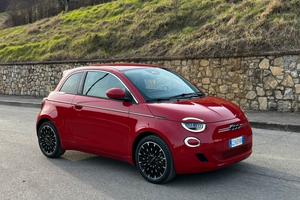 Fiat 500e 2025