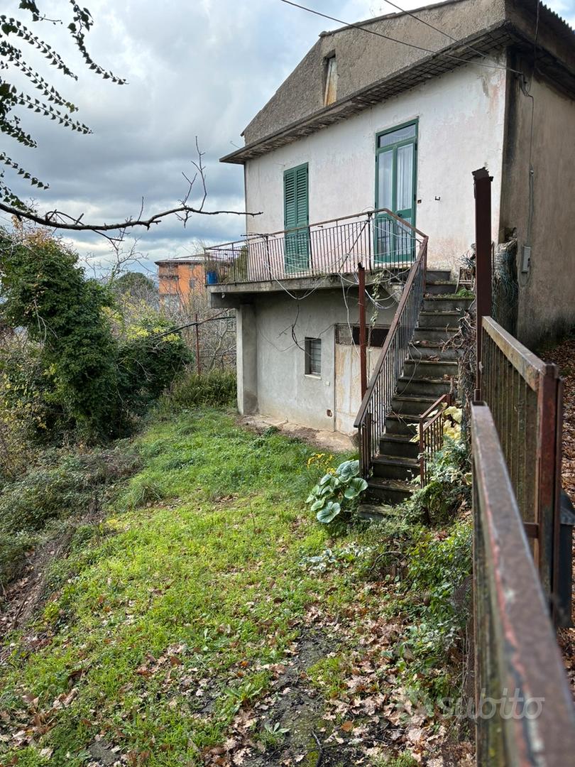 Casa più terreno da ristrutturare - Vista 3