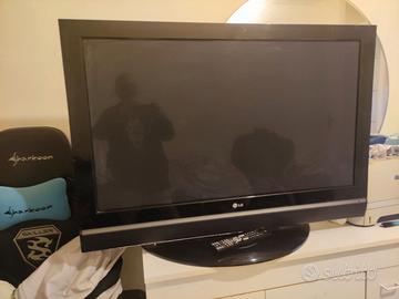 TV LG 42" PLASMA PERFETTAMENTE FUNZIONANTE