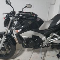 GSR 600 SUZUKI 09/2007 - KM 31863
