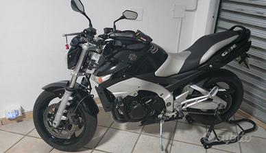 GSR 600 SUZUKI 09/2007 - KM 31863