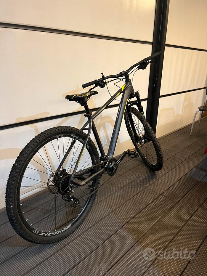 Bianchi Oltre Biciclette Professionali Usate BIANCHI SPILLO RUBINO