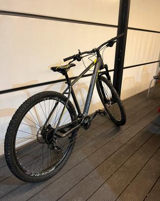 Mountain bike Bottecchia praticamente nuova