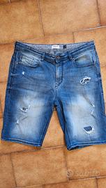 pantaloncino in jeans 