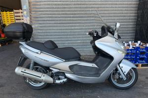 Kymco xcting 500