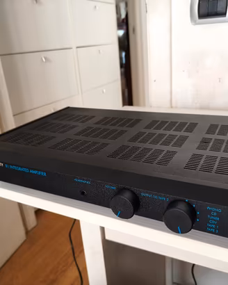 Amplificatore integrato Musical Fidelity B1 